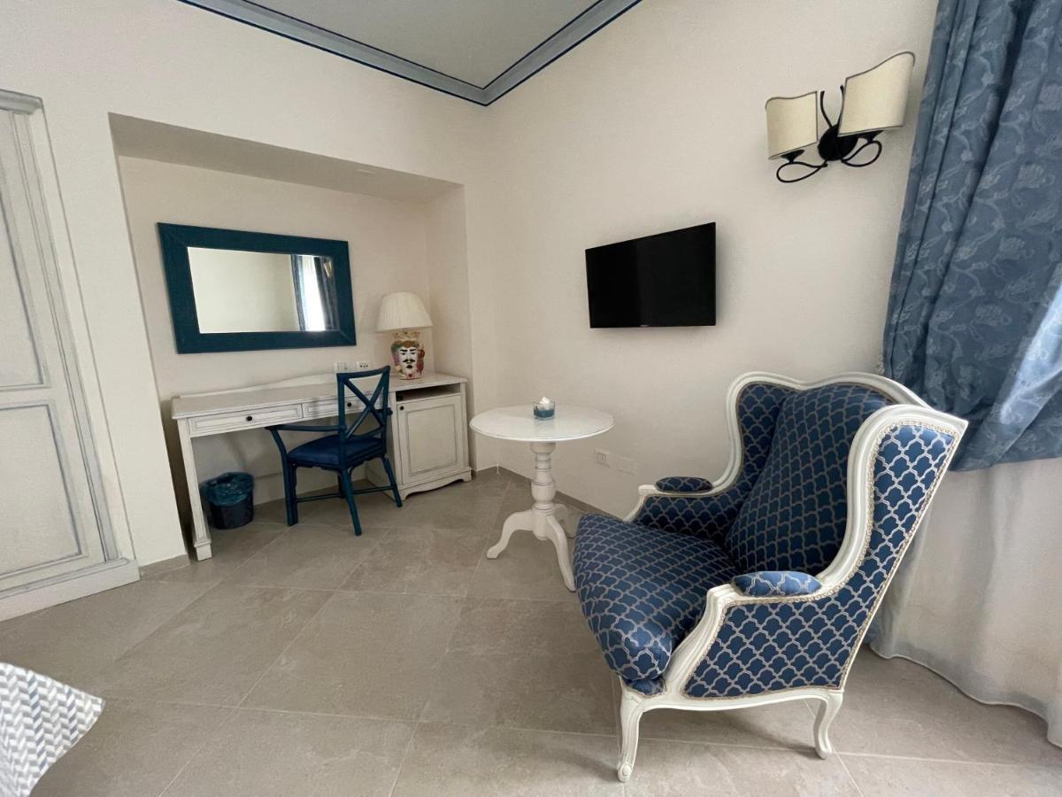 Relais Antiche Saline Hotel Torre Nubia Exterior photo