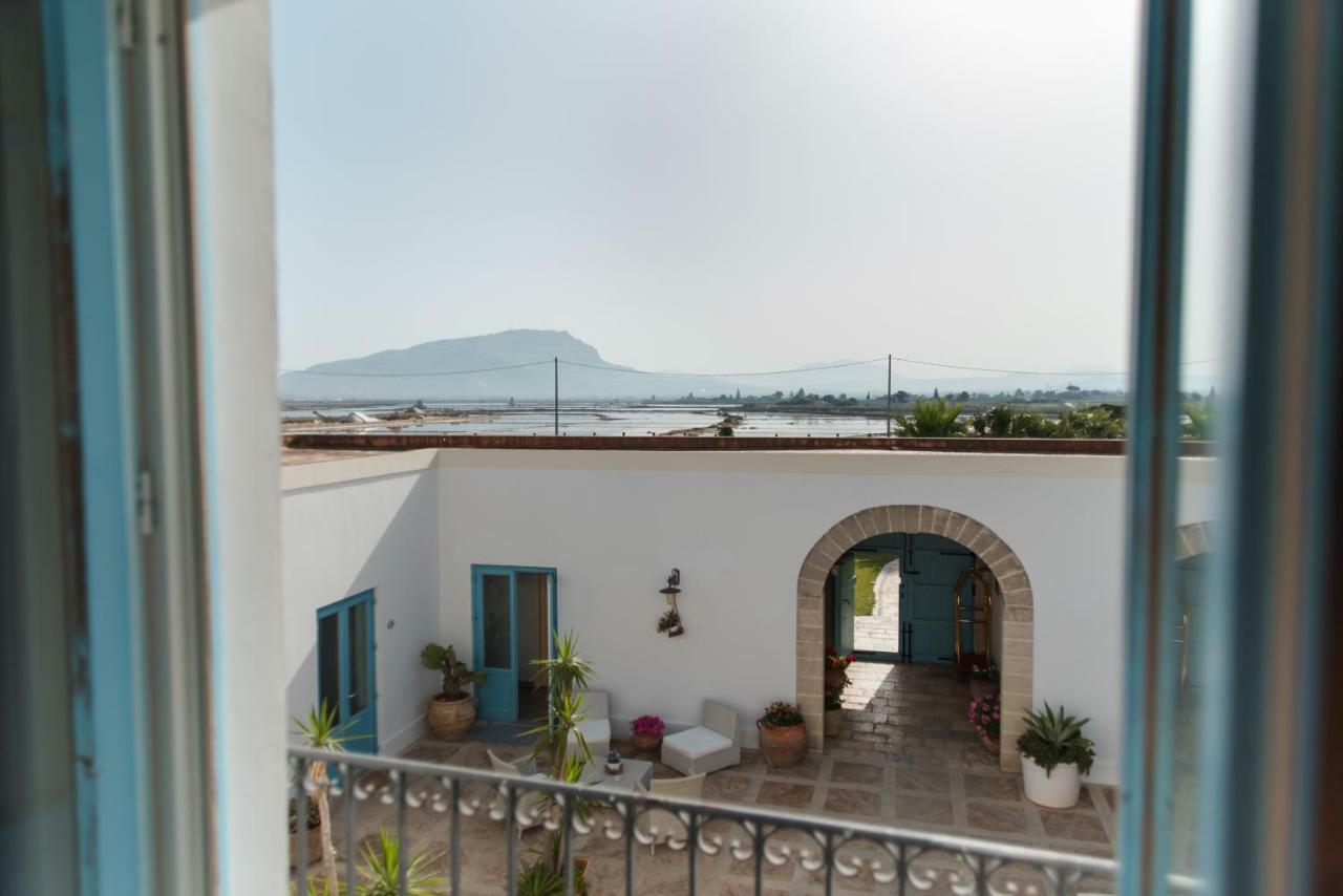 Relais Antiche Saline Hotel Torre Nubia Exterior photo