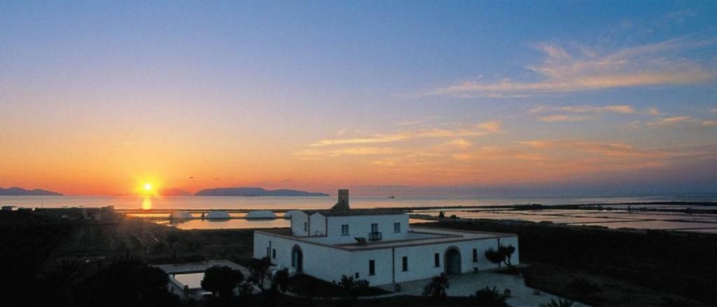 Relais Antiche Saline Hotel Torre Nubia Exterior photo